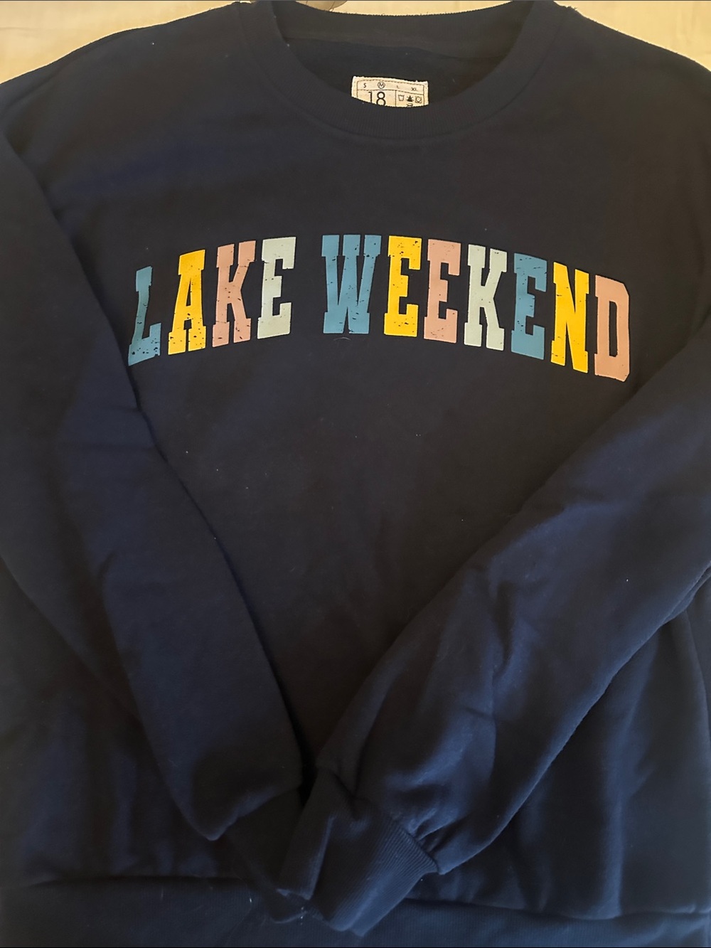 Gliks 1897 Navy 'Lake Weekend' Crewneck Sweatshirt